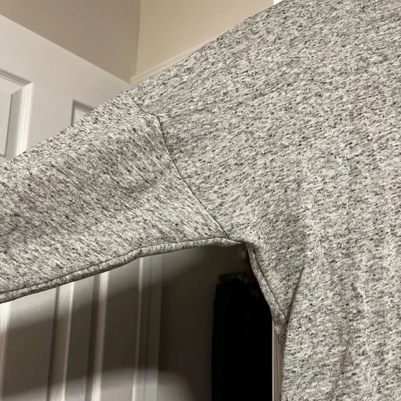 PINK grey pullover sz L - Picture 3 of 5